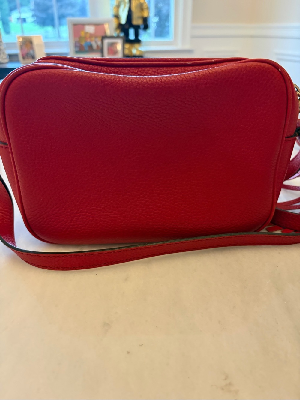 Gucci Red Pebbled Leather Crossbody with Tassel - Picture 5 of 12